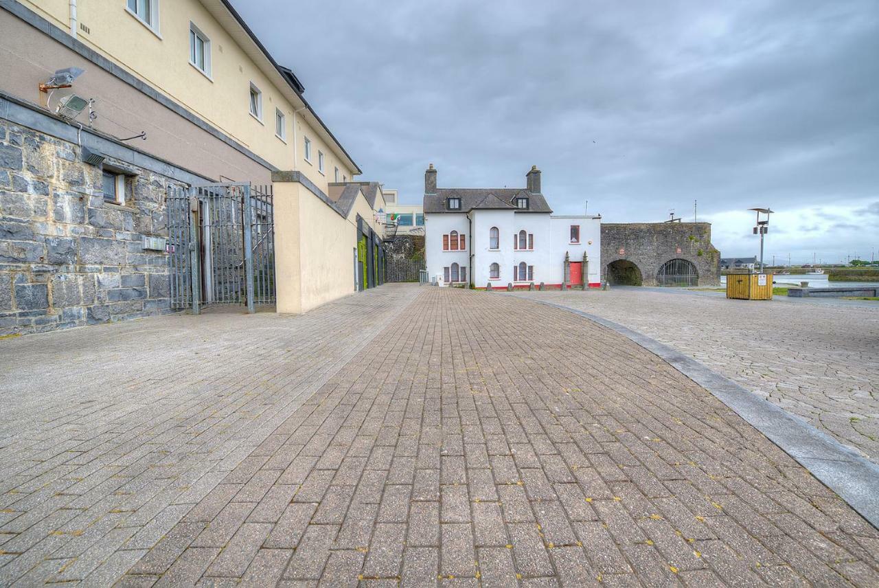 Spanish Arch ゴールウェイ エクステリア 写真